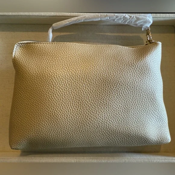 NEW Shiseido Vital Perfection Lifting & Firming Gift Set - Picture 3 of 15